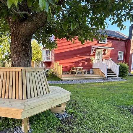 Tatil Evi Gammel Stua As Andenes